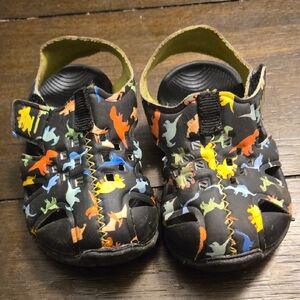 Wonder Nation Black and Yellow Sandals with Cartoon Design